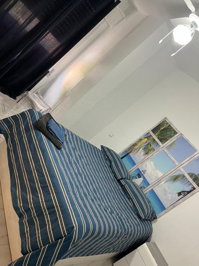 阿尔卡拉德荷那利斯New York公寓 外观 照片
